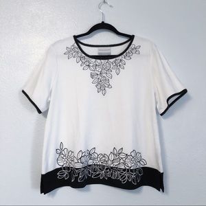 NWOT Alfred Dunner Black & White Shirt